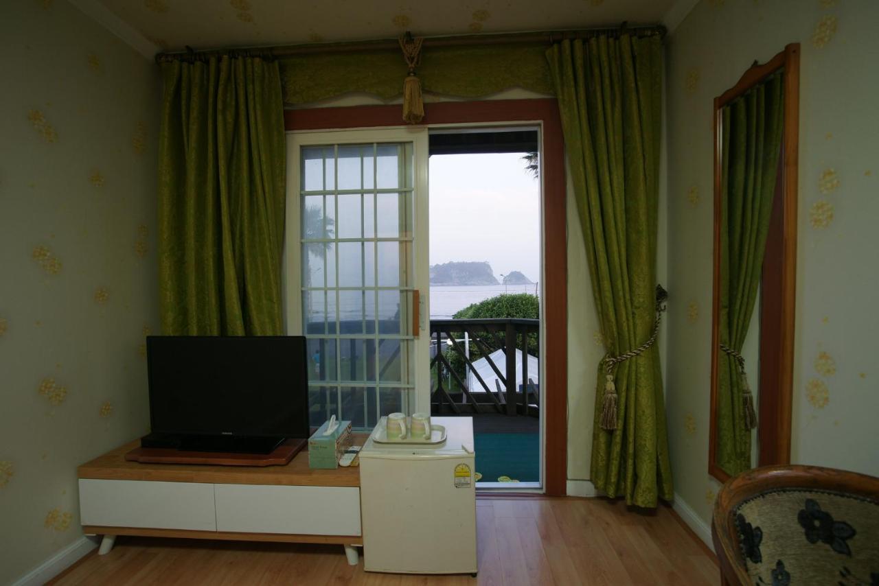 Eurohouse Villa Szogüpho Kültér fotó
