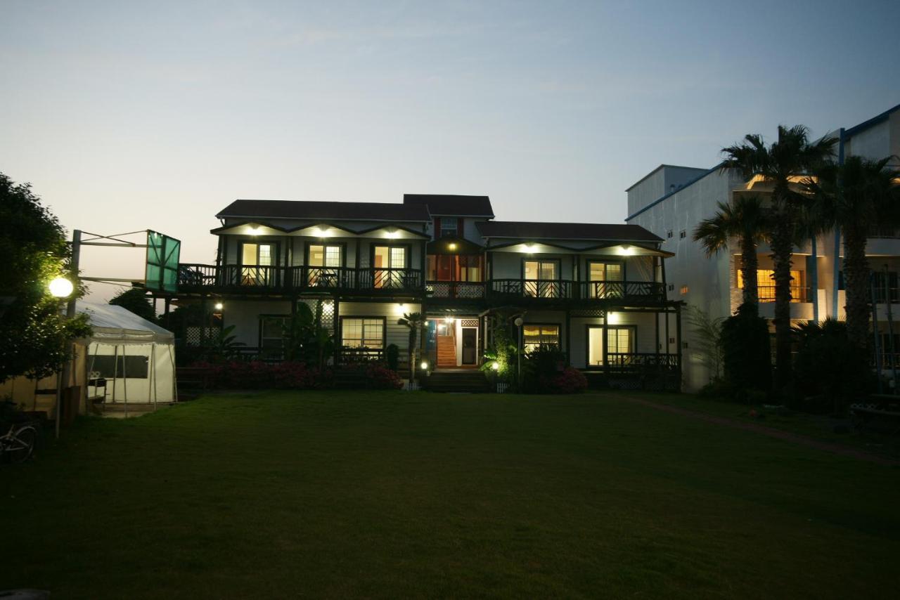 Eurohouse Villa Szogüpho Kültér fotó